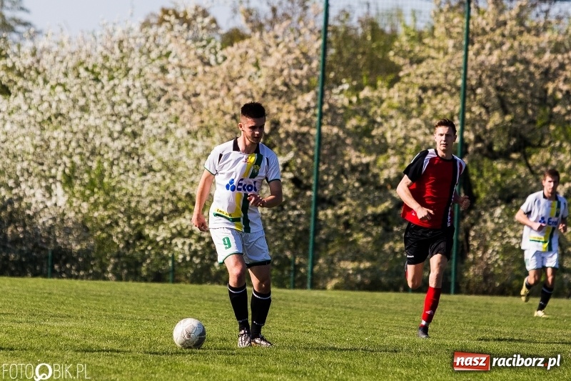 Zdjęcie w galerii na portalu naszraciborz.pl: Rudzki Buk przedłuża złą passę Brzezia wiadomości z regionu
