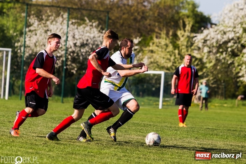 Zdjęcie w galerii na portalu naszraciborz.pl: Rudzki Buk przedłuża złą passę Brzezia wiadomości z regionu