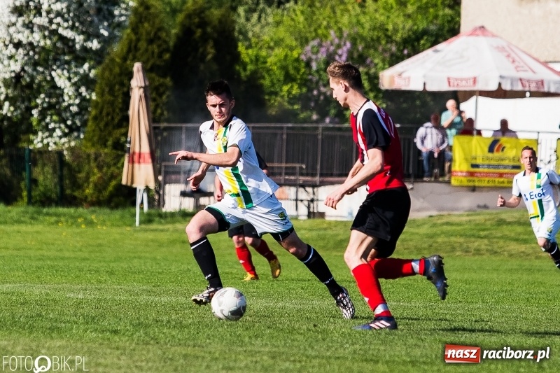 Zdjęcie w galerii na portalu naszraciborz.pl: Rudzki Buk przedłuża złą passę Brzezia wiadomości z regionu