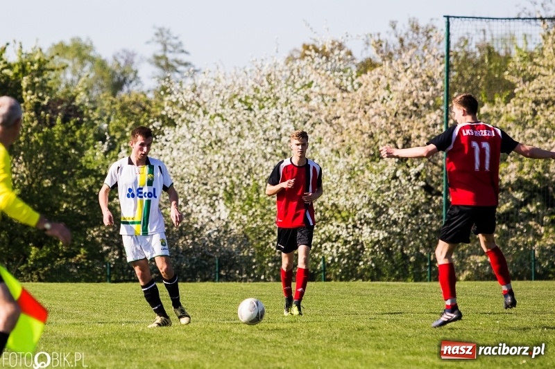 Zdjęcie w galerii na portalu naszraciborz.pl: Rudzki Buk przedłuża złą passę Brzezia wiadomości z regionu