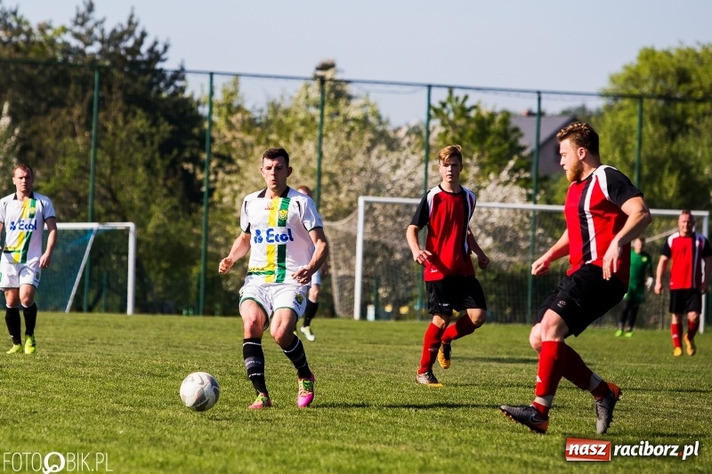 Zdjęcie w galerii na portalu naszraciborz.pl: Rudzki Buk przedłuża złą passę Brzezia wiadomości z regionu