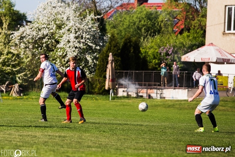 Zdjęcie w galerii na portalu naszraciborz.pl: Rudzki Buk przedłuża złą passę Brzezia wiadomości z regionu