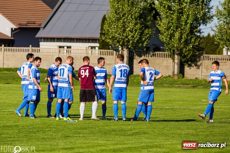 Zdjęcie w galerii na portalu naszraciborz.pl: A klasa: Egzekucja przy Urbana, Zgoda Zawada padła na kolana wiadomości z regionu