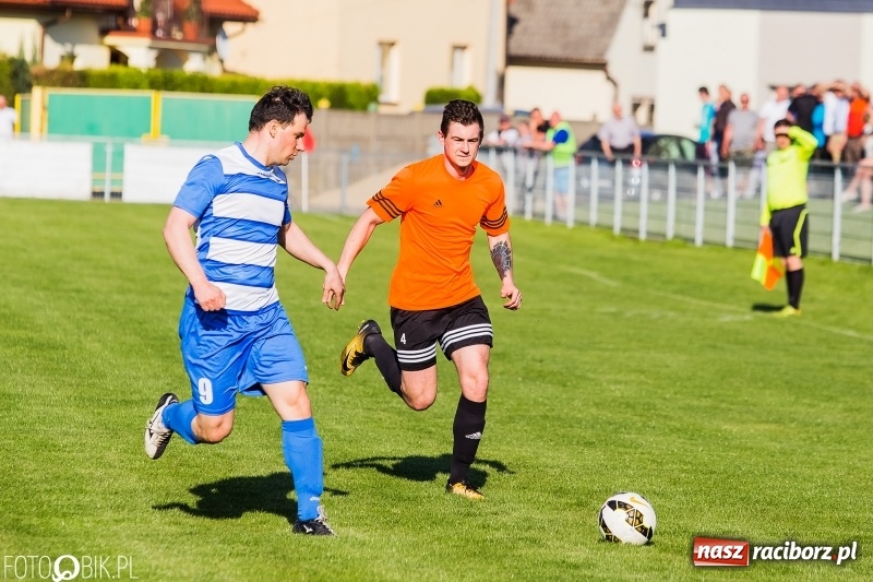 Zdjęcie w galerii na portalu naszraciborz.pl: A klasa: Egzekucja przy Urbana, Zgoda Zawada padła na kolana wiadomości z regionu