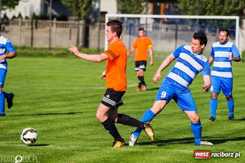 Zdjęcie w galerii na portalu naszraciborz.pl: A klasa: Egzekucja przy Urbana, Zgoda Zawada padła na kolana wiadomości z regionu