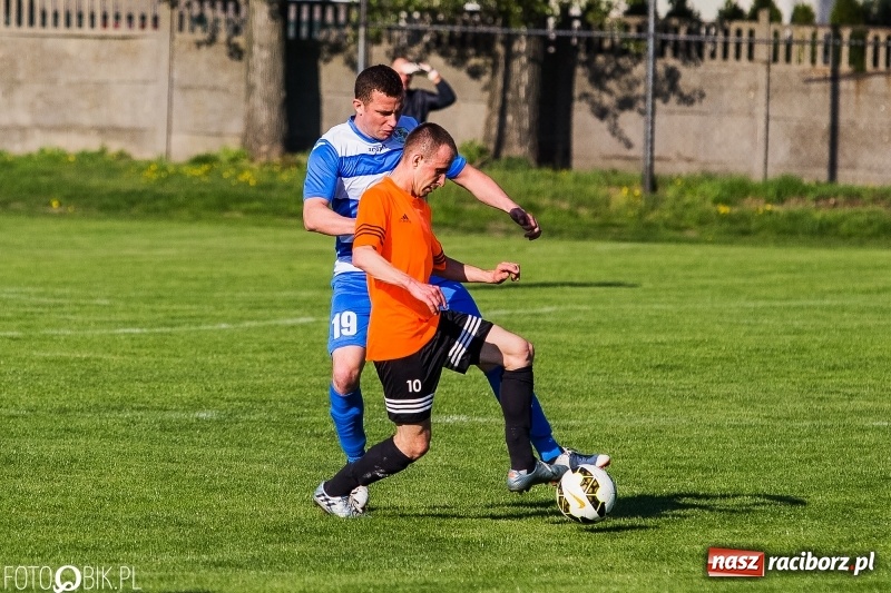 Zdjęcie w galerii na portalu naszraciborz.pl: A klasa: Egzekucja przy Urbana, Zgoda Zawada padła na kolana wiadomości z regionu