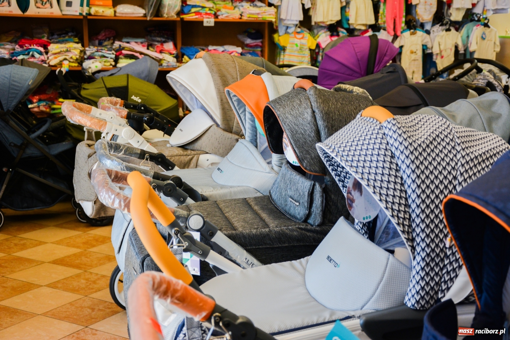 Zdjęcie w galerii na portalu naszraciborz.pl: Tydzień Otwarty w BOBO Sklepie! wiadomości z regionu