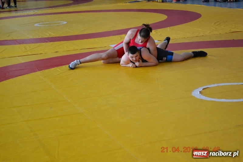 Zdjęcie w galerii na portalu naszraciborz.pl: Medale zapaśników raciborskiej Unii na zawodach w Janowie Lubelskim wiadomości z regionu