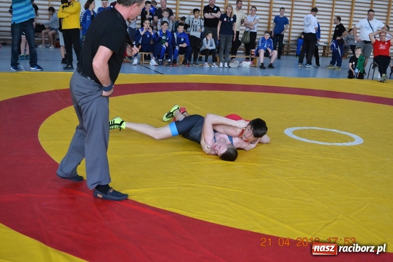 Zdjęcie w galerii na portalu naszraciborz.pl: Medale zapaśników raciborskiej Unii na zawodach w Janowie Lubelskim wiadomości z regionu