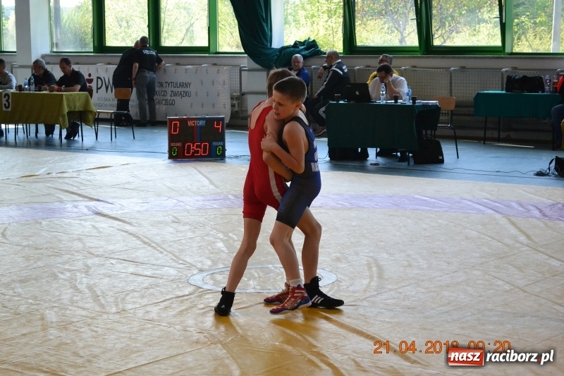 Zdjęcie w galerii na portalu naszraciborz.pl: Medale zapaśników raciborskiej Unii na zawodach w Janowie Lubelskim wiadomości z regionu