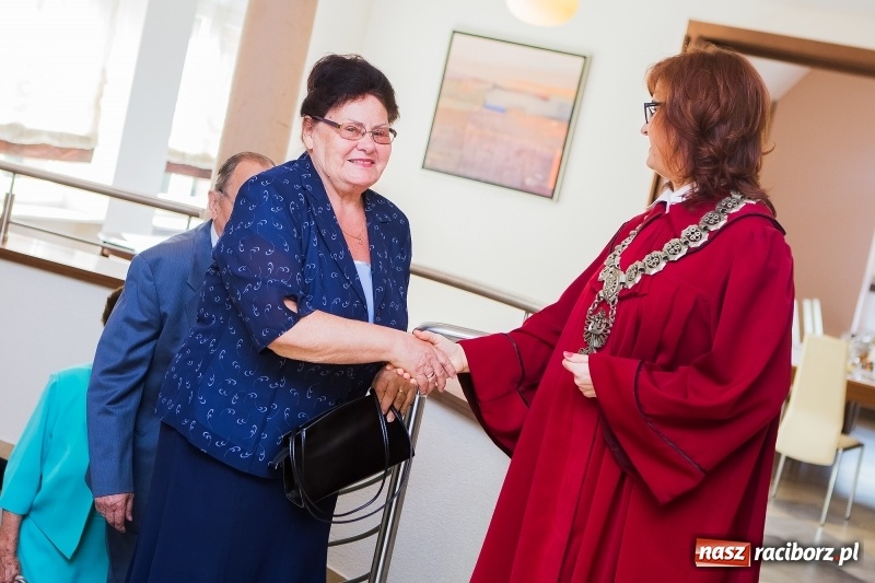 Zdjęcie w galerii na portalu naszraciborz.pl: 50 lat minęło jak jeden dzień... Jubileusze w USC wiadomości z regionu