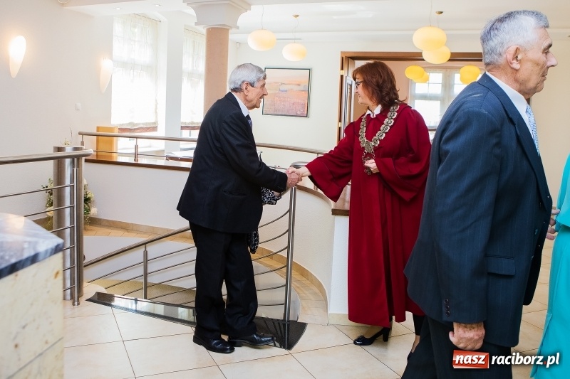 Zdjęcie w galerii na portalu naszraciborz.pl: 50 lat minęło jak jeden dzień... Jubileusze w USC wiadomości z regionu