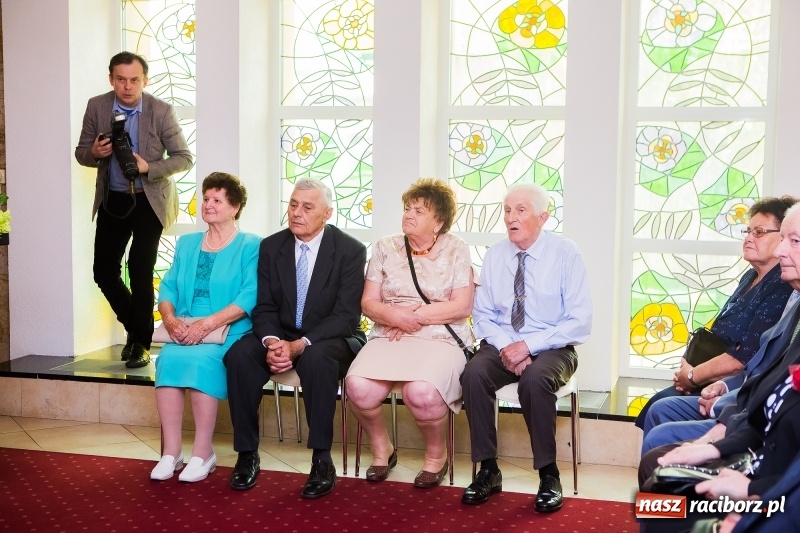 Zdjęcie w galerii na portalu naszraciborz.pl: 50 lat minęło jak jeden dzień... Jubileusze w USC wiadomości z regionu