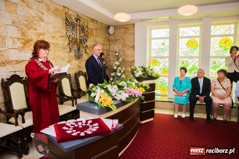 Zdjęcie w galerii na portalu naszraciborz.pl: 50 lat minęło jak jeden dzień... Jubileusze w USC wiadomości z regionu