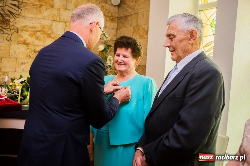 Zdjęcie w galerii na portalu naszraciborz.pl: 50 lat minęło jak jeden dzień... Jubileusze w USC wiadomości z regionu