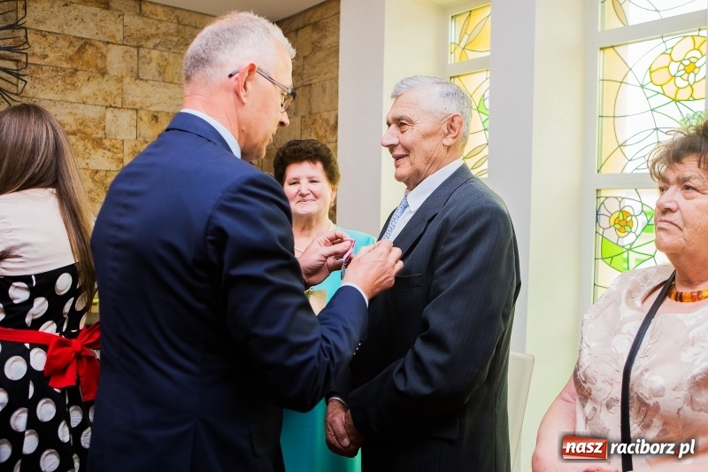 Zdjęcie w galerii na portalu naszraciborz.pl: 50 lat minęło jak jeden dzień... Jubileusze w USC wiadomości z regionu