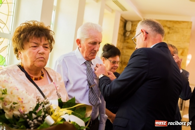 Zdjęcie w galerii na portalu naszraciborz.pl: 50 lat minęło jak jeden dzień... Jubileusze w USC wiadomości z regionu