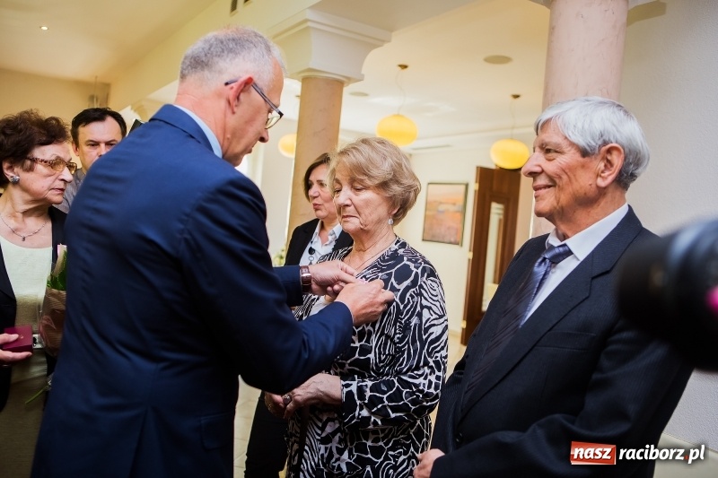 Zdjęcie w galerii na portalu naszraciborz.pl: 50 lat minęło jak jeden dzień... Jubileusze w USC wiadomości z regionu
