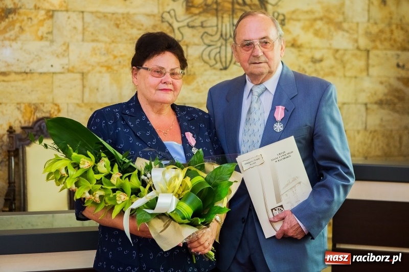 Zdjęcie w galerii na portalu naszraciborz.pl: 50 lat minęło jak jeden dzień... Jubileusze w USC wiadomości z regionu
