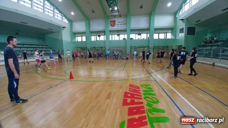 Zdjęcie w galerii na portalu naszraciborz.pl: Mistrzostwa Raciborza w Dwa Ognie wiadomości z regionu