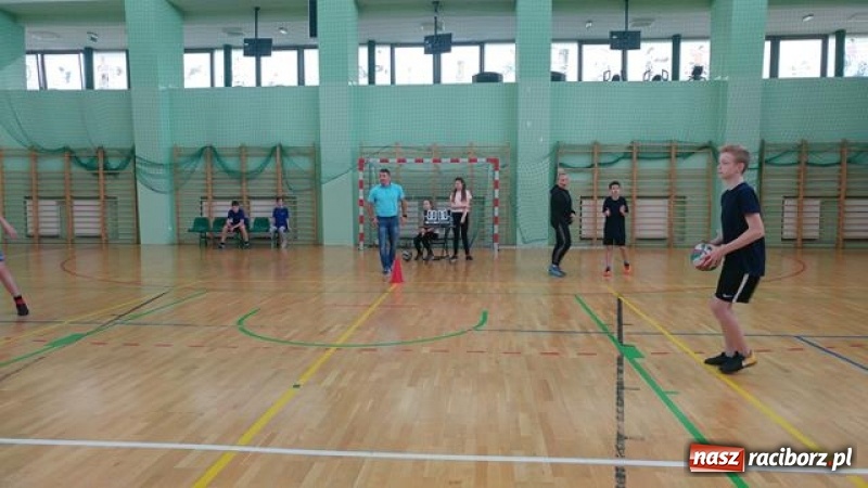 Zdjęcie w galerii na portalu naszraciborz.pl: Mistrzostwa Raciborza w Dwa Ognie wiadomości z regionu