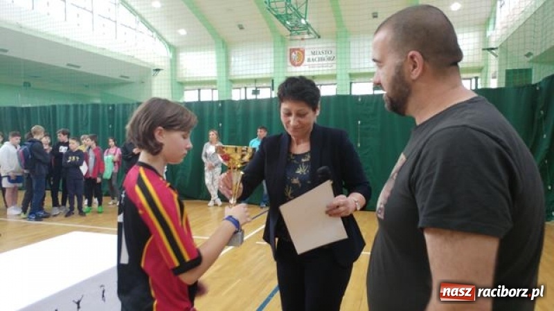Zdjęcie w galerii na portalu naszraciborz.pl: Mistrzostwa Raciborza w Dwa Ognie wiadomości z regionu