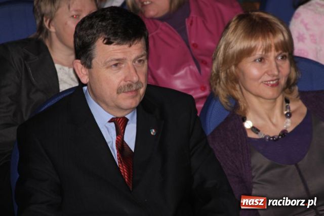 Zdjęcie w galerii na portalu naszraciborz.pl: Tu, na pniu ziemi raciborskiej rodzą się artyści... wiadomości z regionu