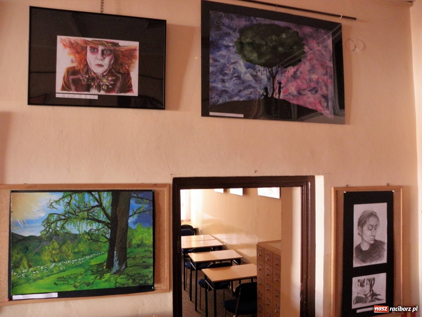 Zdjęcie w galerii na portalu naszraciborz.pl: Znane i nieznane, czyli wystawa prac wychowanków MDK w PWSZ wiadomości z regionu