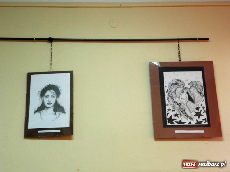 Zdjęcie w galerii na portalu naszraciborz.pl: Znane i nieznane, czyli wystawa prac wychowanków MDK w PWSZ wiadomości z regionu