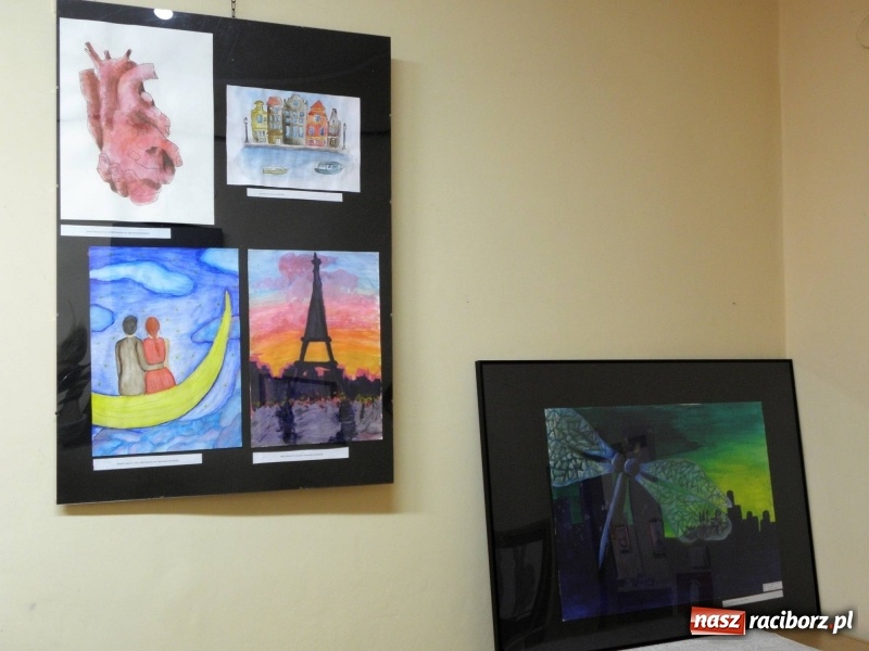 Zdjęcie w galerii na portalu naszraciborz.pl: Znane i nieznane, czyli wystawa prac wychowanków MDK w PWSZ wiadomości z regionu
