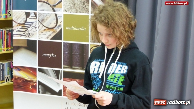 Zdjęcie w galerii na portalu naszraciborz.pl: Adam Bahdaj na Światowy Dzień Książki w raciborskiej bibliotece wiadomości z regionu