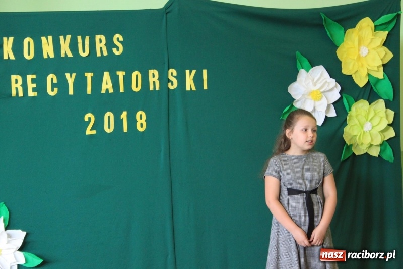 Zdjęcie w galerii na portalu naszraciborz.pl: XI konkurs recytatorski w GOK w Kobyli wiadomości z regionu