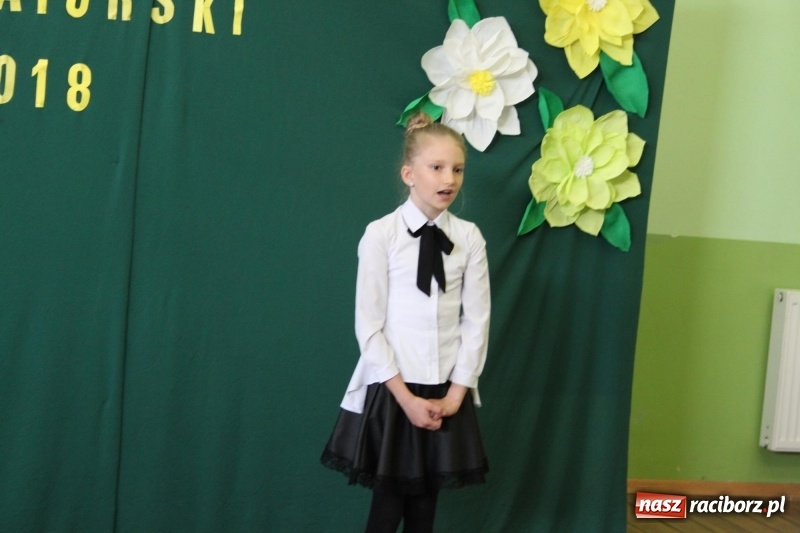 Zdjęcie w galerii na portalu naszraciborz.pl: XI konkurs recytatorski w GOK w Kobyli wiadomości z regionu