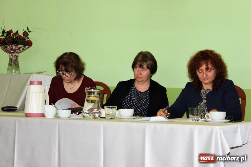 Zdjęcie w galerii na portalu naszraciborz.pl: XI konkurs recytatorski w GOK w Kobyli wiadomości z regionu