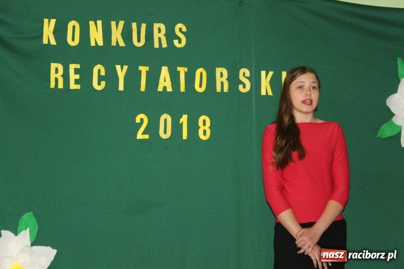 Zdjęcie w galerii na portalu naszraciborz.pl: XI konkurs recytatorski w GOK w Kobyli wiadomości z regionu