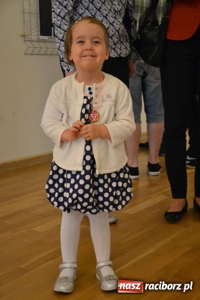 Zdjęcie w galerii na portalu naszraciborz.pl: Absurd - trzynastego w piątek, czyli wernisaż wystawy na Zamku Piastowskim wiadomości z regionu