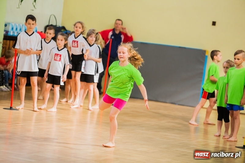 Zdjęcie w galerii na portalu naszraciborz.pl: Turniej Gier i Zabaw w Borucinie. Krzanowice najlepsze wiadomości z regionu