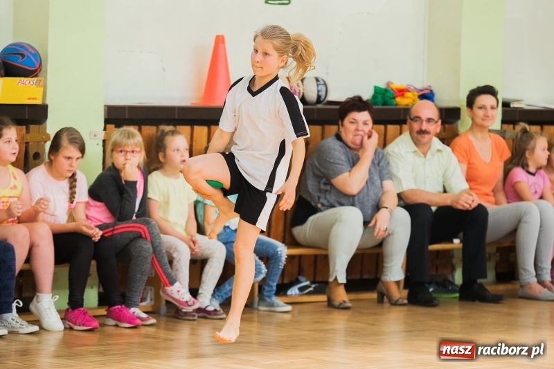 Zdjęcie w galerii na portalu naszraciborz.pl: Turniej Gier i Zabaw w Borucinie. Krzanowice najlepsze wiadomości z regionu