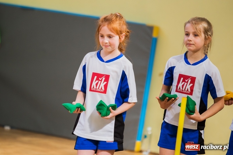 Zdjęcie w galerii na portalu naszraciborz.pl: Turniej Gier i Zabaw w Borucinie. Krzanowice najlepsze wiadomości z regionu