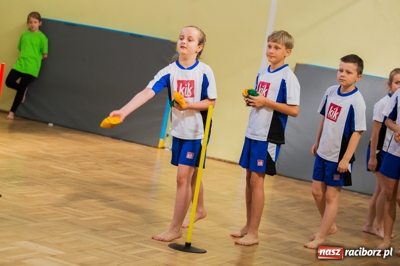 Zdjęcie w galerii na portalu naszraciborz.pl: Turniej Gier i Zabaw w Borucinie. Krzanowice najlepsze wiadomości z regionu