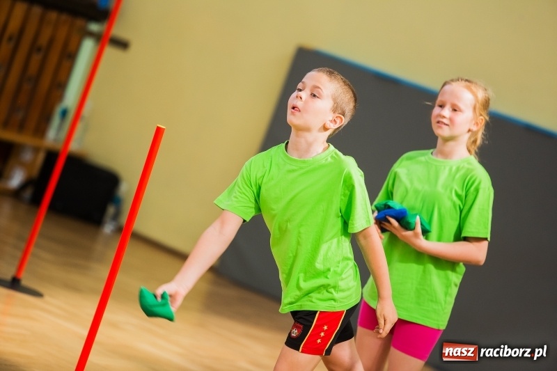 Zdjęcie w galerii na portalu naszraciborz.pl: Turniej Gier i Zabaw w Borucinie. Krzanowice najlepsze wiadomości z regionu