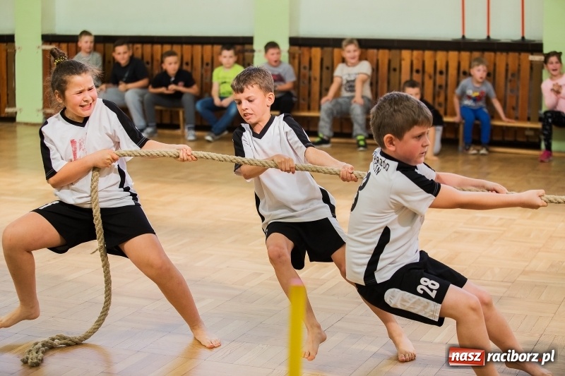 Zdjęcie w galerii na portalu naszraciborz.pl: Turniej Gier i Zabaw w Borucinie. Krzanowice najlepsze wiadomości z regionu