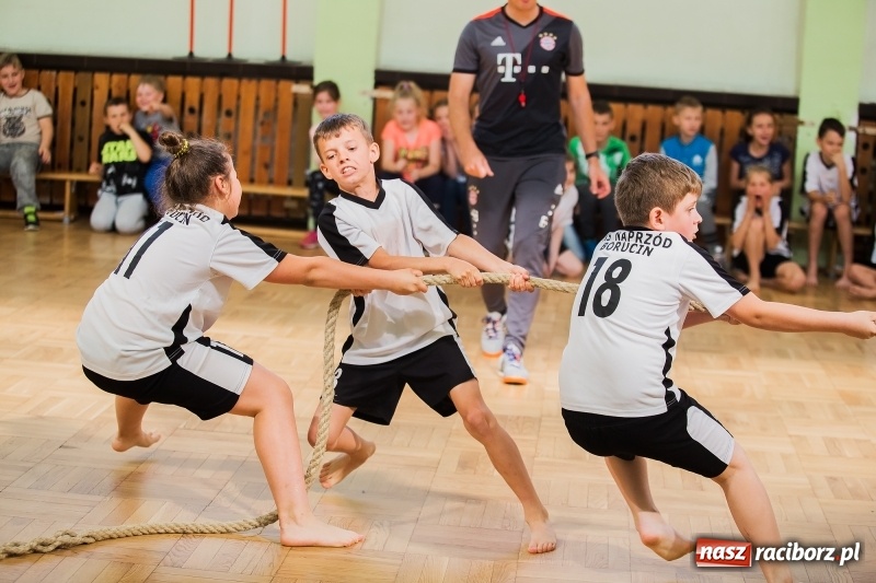 Zdjęcie w galerii na portalu naszraciborz.pl: Turniej Gier i Zabaw w Borucinie. Krzanowice najlepsze wiadomości z regionu