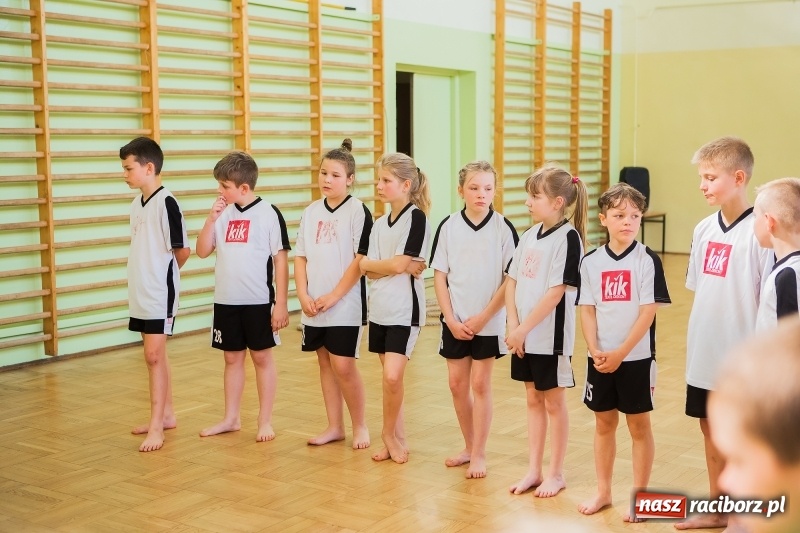 Zdjęcie w galerii na portalu naszraciborz.pl: Turniej Gier i Zabaw w Borucinie. Krzanowice najlepsze wiadomości z regionu