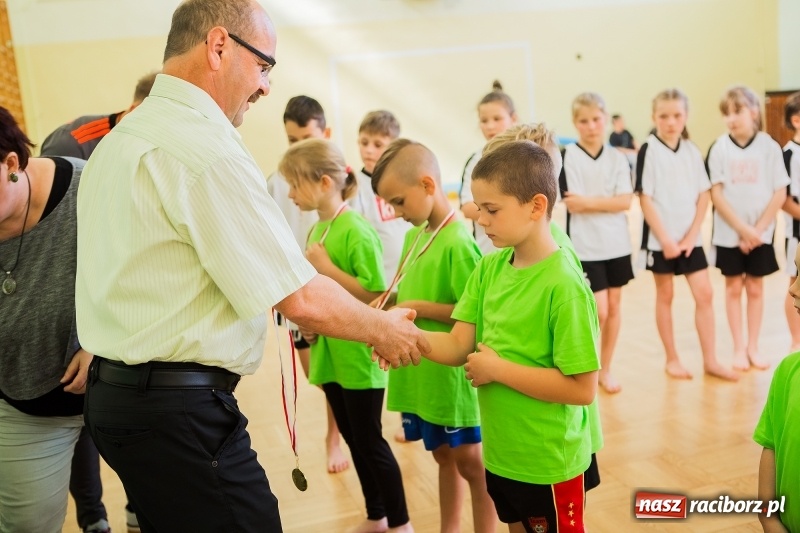 Zdjęcie w galerii na portalu naszraciborz.pl: Turniej Gier i Zabaw w Borucinie. Krzanowice najlepsze wiadomości z regionu