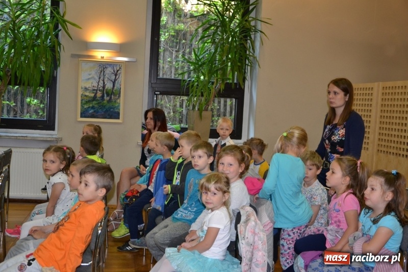 Zdjęcie w galerii na portalu naszraciborz.pl: XXVI Międzynarodowy Przegląd Teatrzyków Przedszkolnych wiadomości z regionu