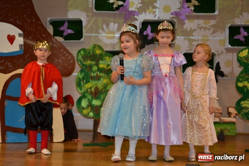 Zdjęcie w galerii na portalu naszraciborz.pl: XXVI Międzynarodowy Przegląd Teatrzyków Przedszkolnych wiadomości z regionu