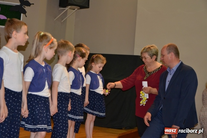 Zdjęcie w galerii na portalu naszraciborz.pl: XXVI Międzynarodowy Przegląd Teatrzyków Przedszkolnych wiadomości z regionu