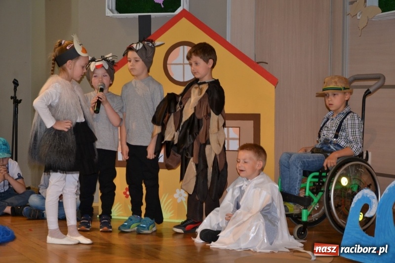 Zdjęcie w galerii na portalu naszraciborz.pl: XXVI Międzynarodowy Przegląd Teatrzyków Przedszkolnych wiadomości z regionu