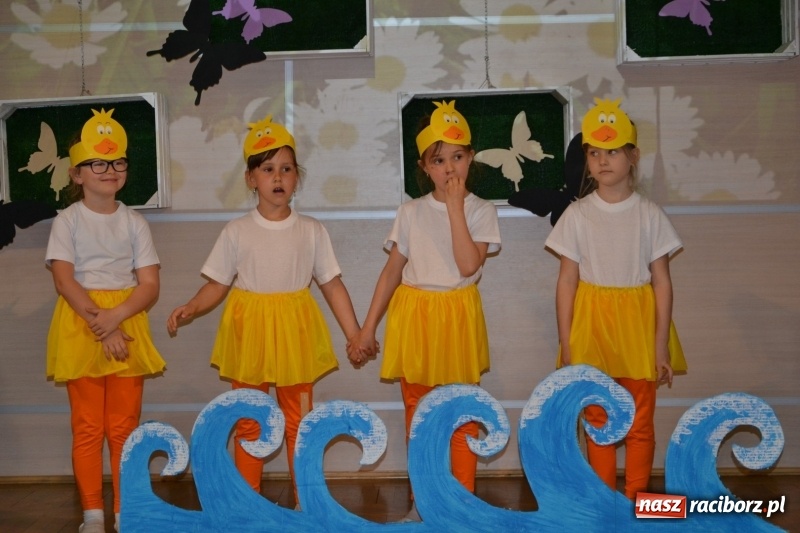 Zdjęcie w galerii na portalu naszraciborz.pl: XXVI Międzynarodowy Przegląd Teatrzyków Przedszkolnych wiadomości z regionu